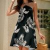 * Clothing | Deals Camisa Black & White Palm Leaf Open-Back Halter Dress Women