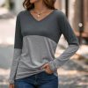 * Clothing | Budget Camisa Gray & Gray Color Block Long-Sleeve V-Neck Top Women